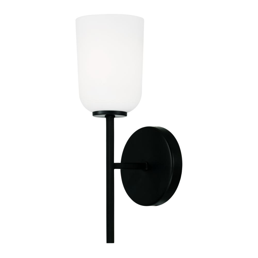 1 Light Sconce