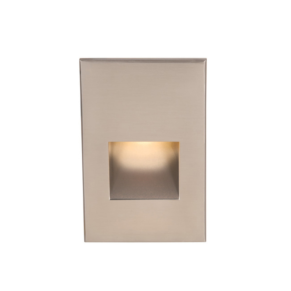 LEDme® Vertical Step and Wall Light