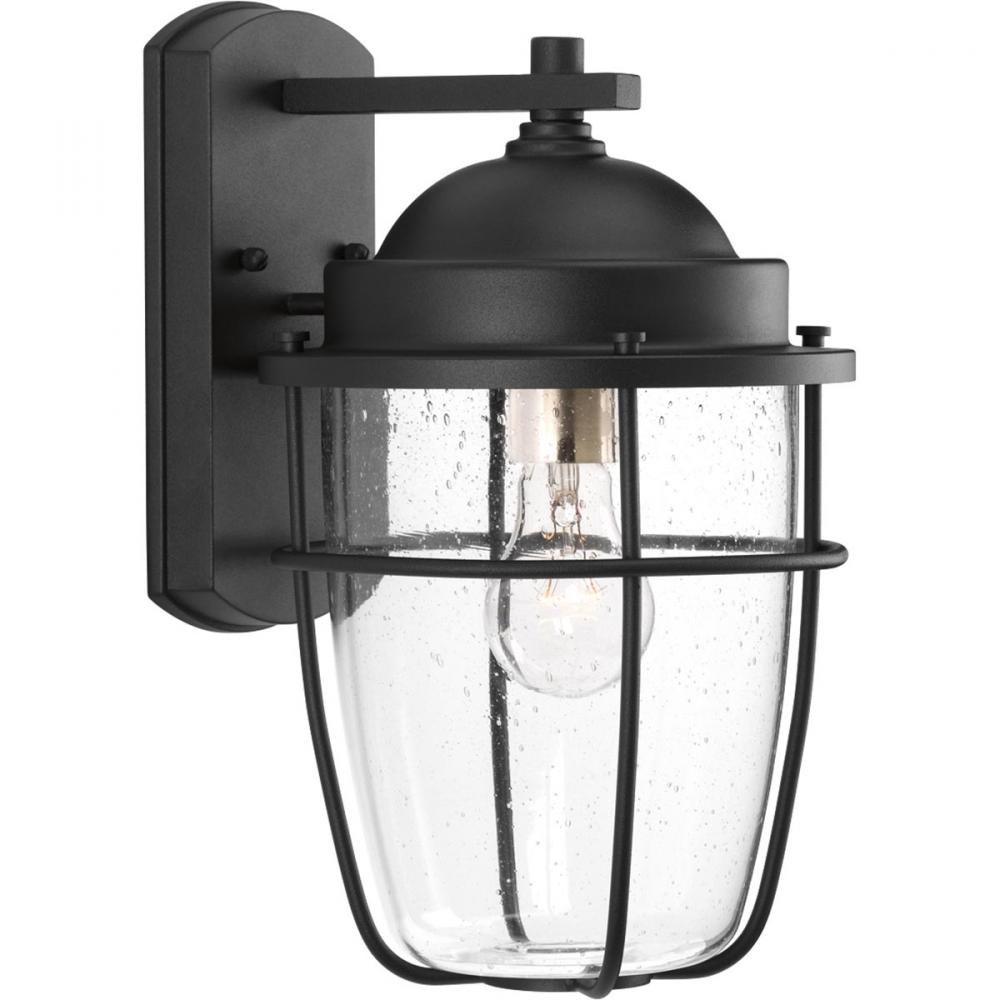 P560066-031 1-100W MED WALL LANTERN