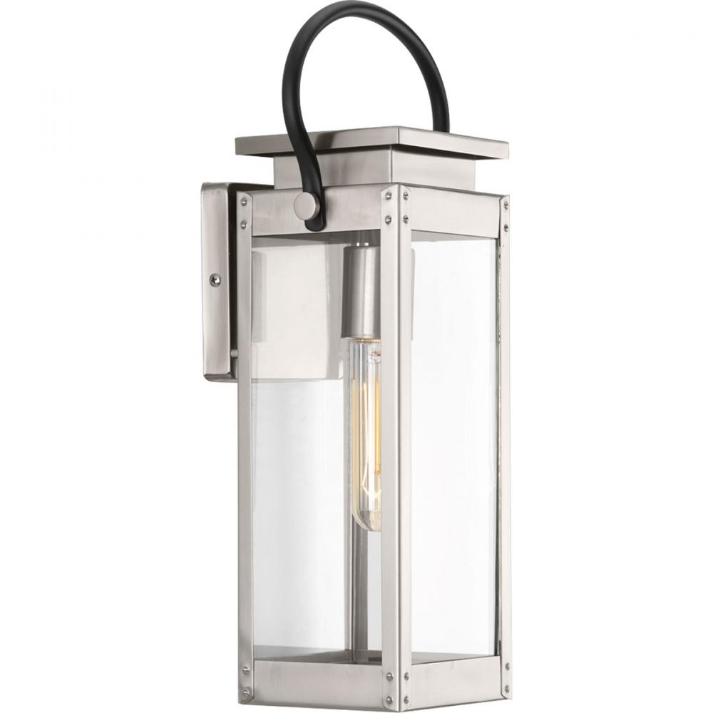 P560004-135 1-100W MED WALL LANTERN