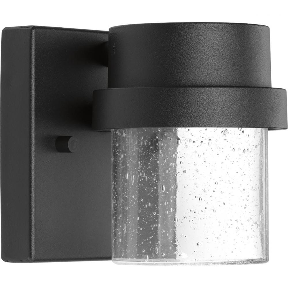 P560073-031-30 1-9W 3000K WALL LANTERN